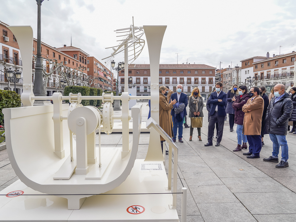 La Plaza Mayor acoge del 11 de marzo al 6 de abril la exposición “Leonardo da Vinci. Observa. Cuestiona. Experimenta”, organizada por la Fundación "la Caixa" en colaboración con el Ayuntamiento de Torrejón de Ardoz