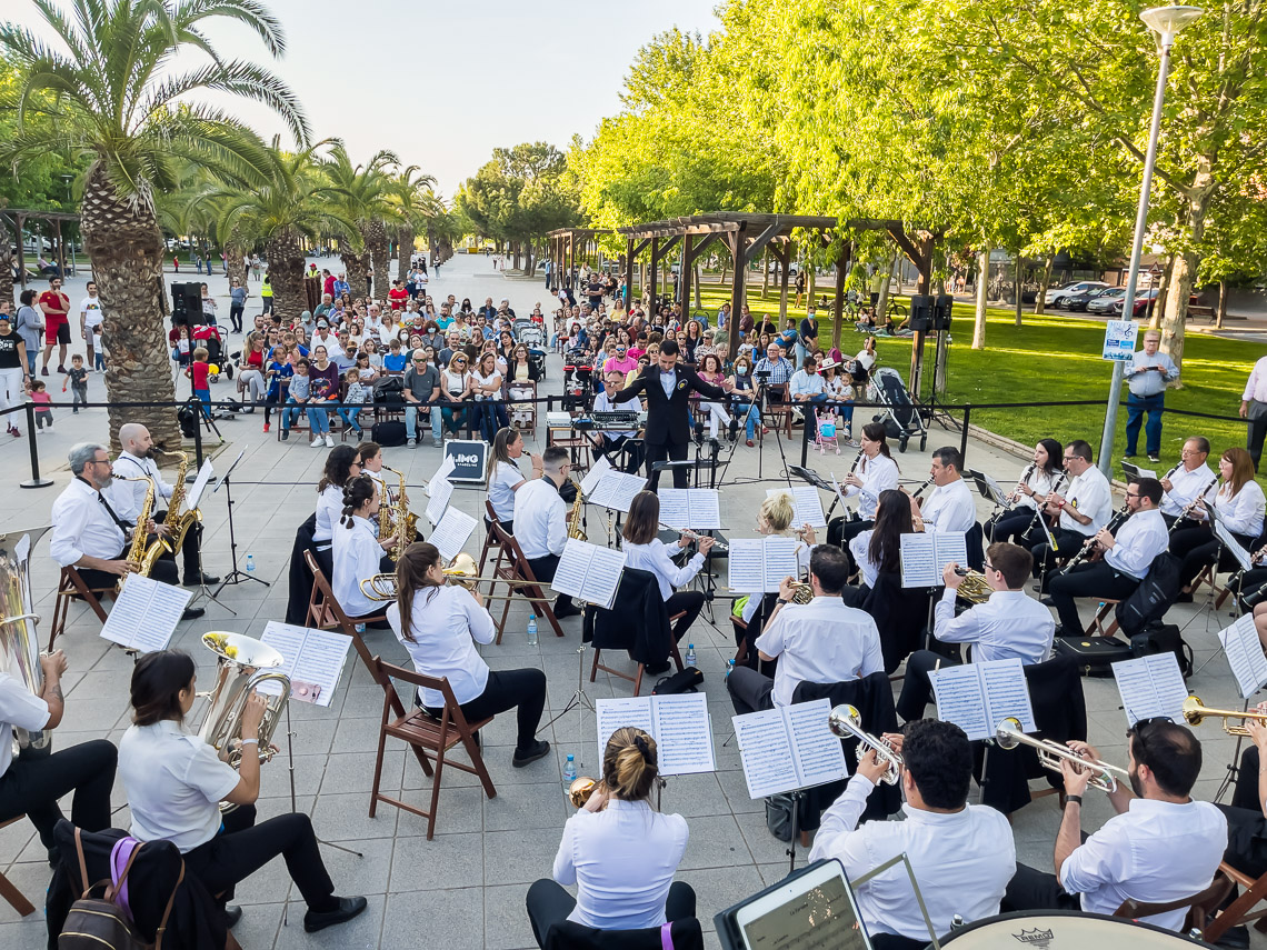 La iniciativa cultural gratuita “Música en los Barrios” continúa este fin de semana en los parques Santiago Apóstol y Rosario  