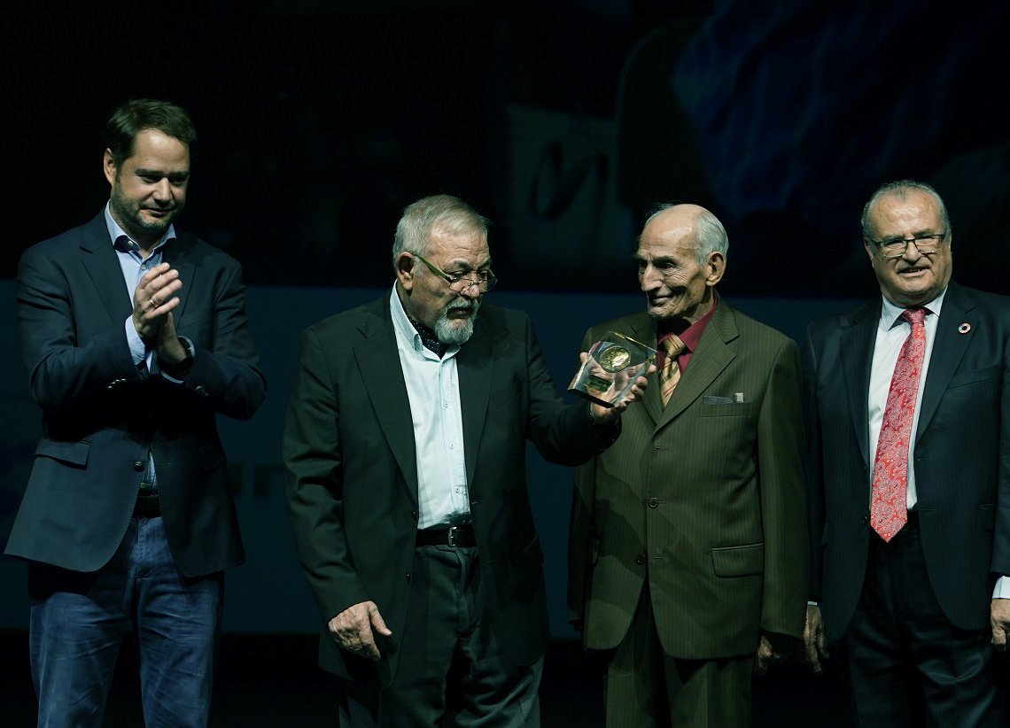 Entrega de la medalla Lumière y  gala de entrega de premios del V Certamen de Cortometrajes “Reyes Abades”