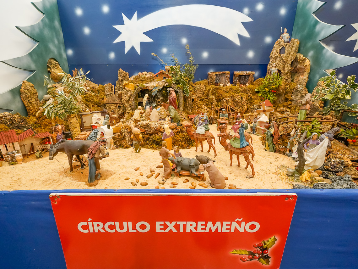 Exposición de belenes de asociaciones de Torrejón de Ardoz - Círculo Extremeño