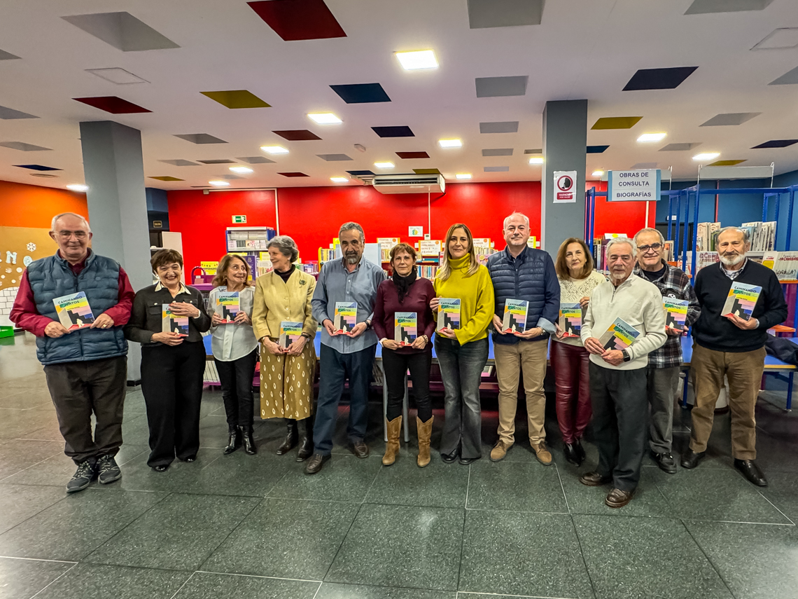 Presentado el libro “Caminando juntos”, una antología de relatos cortos realizada por catorce autores locales