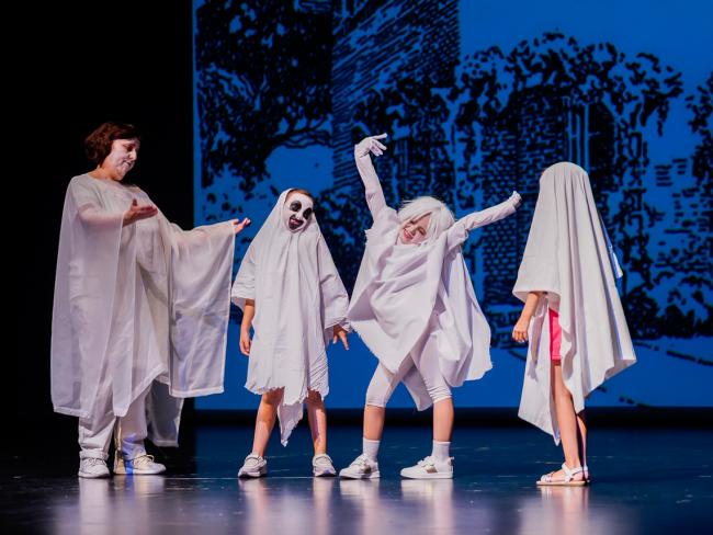 Arranca la XXXVI Muestra de Teatro Escolar en la que participan más de 120 alumnos de 4 centros escolares de la ciudad 