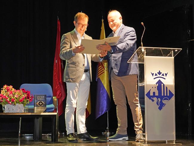 Encuentro literario con Javier Sierra
