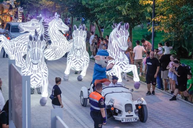 15 Aniversario Parque Europa - Desfile Guachi