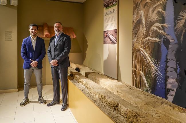 El alcalde, Alejandro Navarro Prieto, y el consejero delegado de Hercesa, Juan José Cercadillo